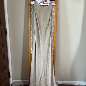 Ann Taylor Beige Floral Maxi Dress, Size 6